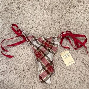NWT VTG Abercrombie & Fitch Red Plaid Tie-Side XS